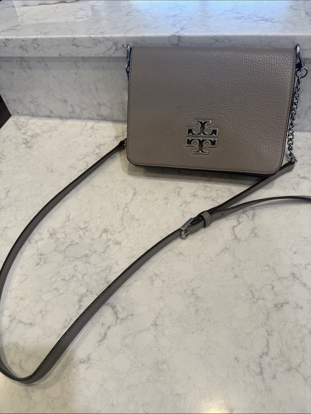 Tory Burch Pebbled Leather Crossbody – Taupe Gray